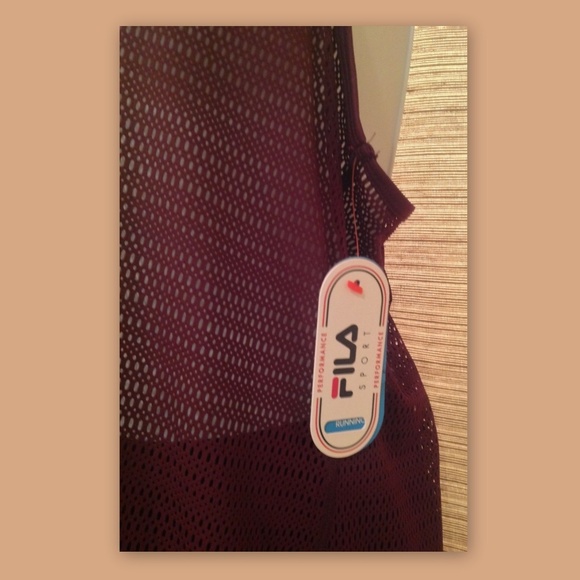 FILA SPORT Size Large Purple Sheer Mesh Breathable Sleeveless Workout Top NWT - Picture 3 of 4